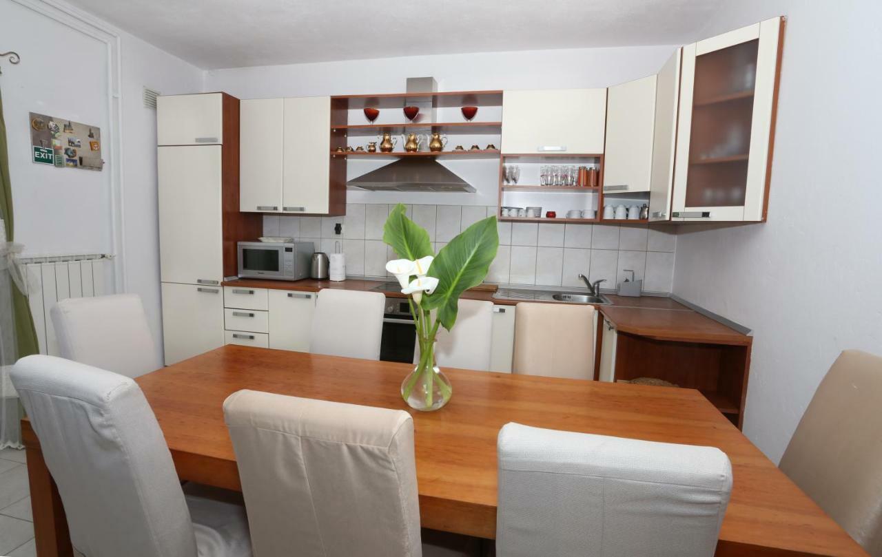 Apartments Rose Kaštela Extérieur photo